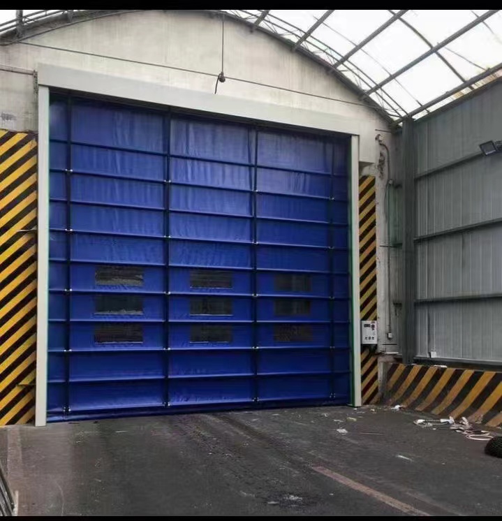 無機(jī)布防火卷簾門.jpg
