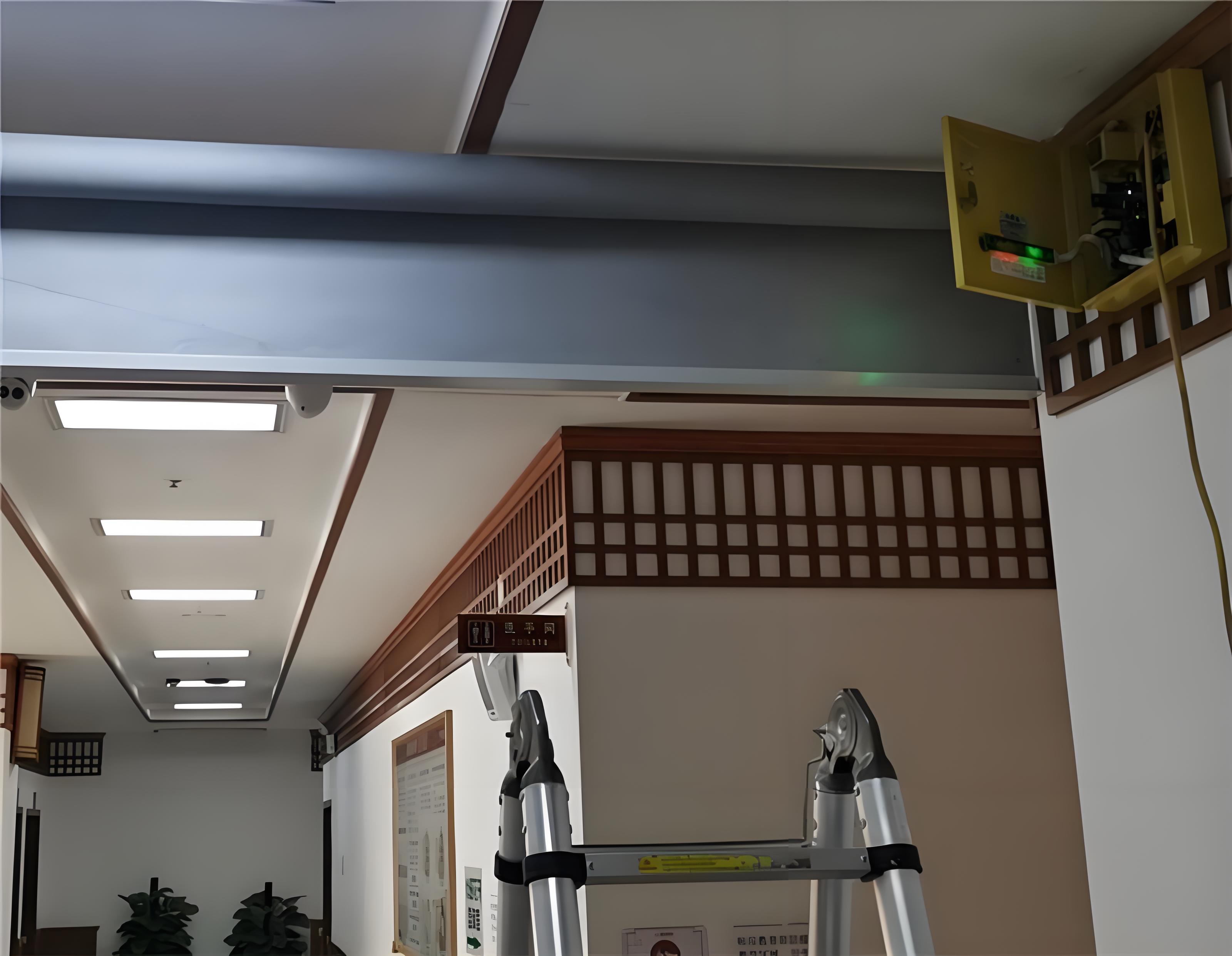 電動擋煙垂壁